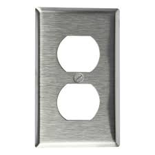 PlACA DE METAL PARA TOMACORRIENTE DOBLE