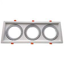 [AK-748K/3 WH] BASE DE DICROICA CUADRADA TRIPLE BASCULANTE BLANCA FE