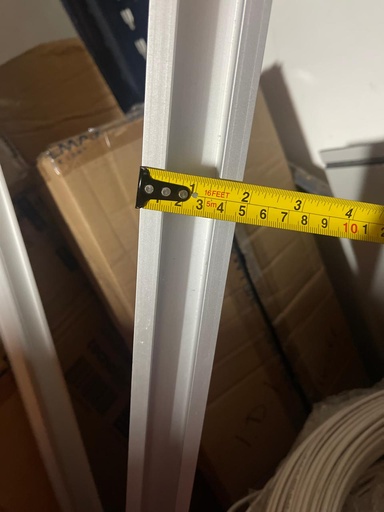 [15240] PERFIL DE ALUMINIO GRIS CON PESTAÑA 47X26MM X 2.5M WJ